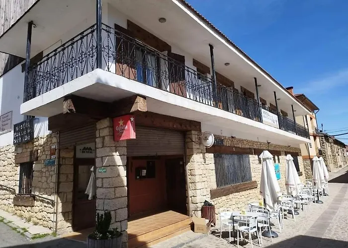 Hostal Muela De San Juan